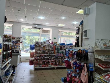 Продаж Фасадного приміщення Русанівський бульвар ! 296кВ. м.