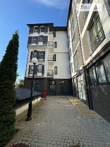 Продаж комерційного приміщення з готовим (орендарем) Ближній центр !