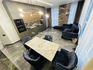 3к студия в ЖК Небо 72м2 <a href='/newbuilding/882/view/zk-novodvoranskii'>Новодворянский</a> Башни парк Шевченко