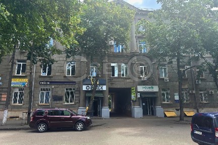 Оренда офісу 35 м², Церковна вул.