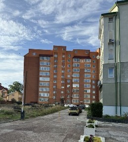 Продам двокімнатну простору квартиру у м. Трускавець