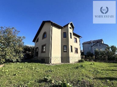 Продаж будинку с. Біла