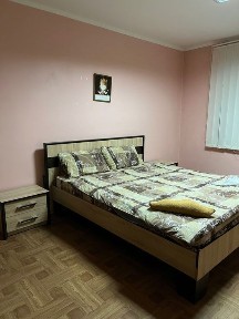 Здам 2 кімнатну (сімейний ринок) N34