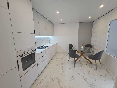 Продаж 2 кім. Квартири вул. Київська