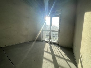 Терміново! Готова 1 кім 3 пов Біля Парку та Озера ( Реальні Фото )