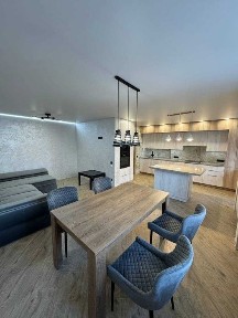 Продається 3кімнатна квартира з дизайнерським ремонтом в районі Казбет