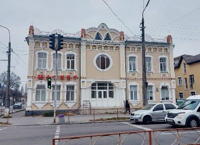 Терміново продається нежитлова двоповерхова будівля в м. Біла Церква