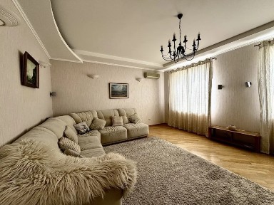 Четырехкомнатная квартира на Фонтане. От хозяина!