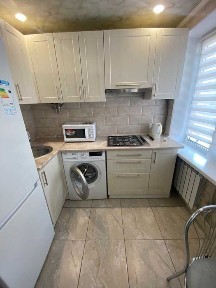 Продажа шикарной 1-к\к в 2 минутах от Соборной площади ! Этаж 2\5