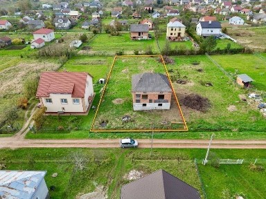 Продається незавершене будівництво у с. Нове село