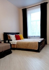 Подобово 1-к. кв. біля ж/д, 10 хв. Оперний- 2-6 осіб (ЦІНА ДОГОВІРНА) )