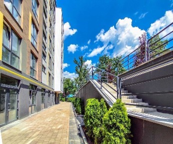 ГОТОВА. квартира поруч з парком Мама! 63,6м2.Будинок з Укриттям!