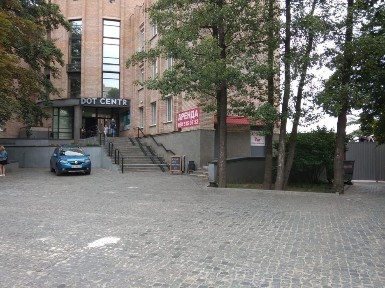 Сдам в аренду ком недвижимость