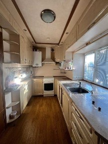 Продам будинок по вул. Липецька. ( Довгинцевський рн)