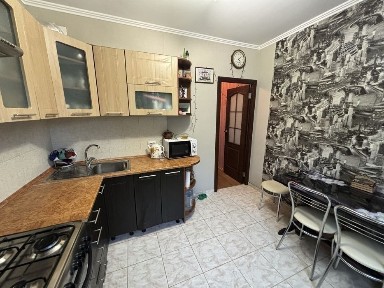 Продам чудову 2-кімнатну квартиру, 63м2