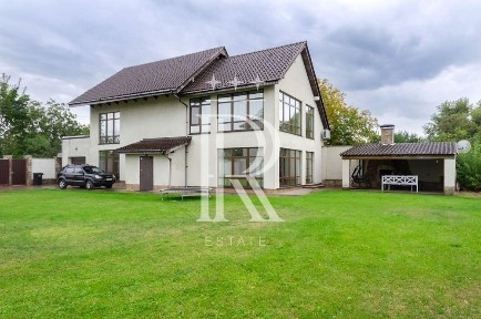 Киев, 105-я Садовая ул.