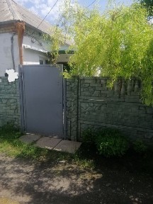 Продам 1/2 часть дома в Новомосковске. ВОРОНОВКА. ПО ЦЕНЕ 1К. КВ.