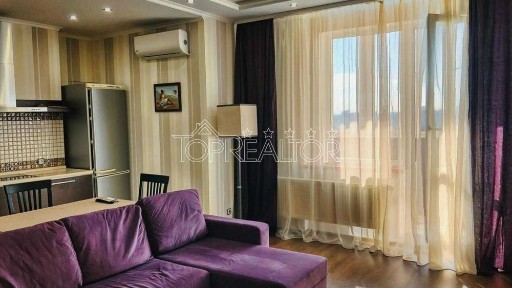 ЖК ТРИУМФ! ТММ! Метро 23 Августа! Продам 2 ком квартиру 68 м2