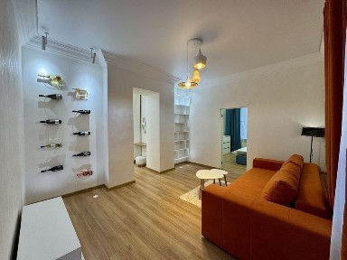 3-к квартира ЦЕНТР ГОРОДА Проспект Свободы. 70 кв. м 4/5 эт.