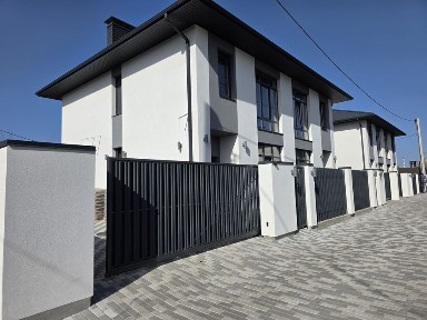 Київська область, Петропавлівська Борщагівка