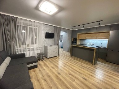 Стильна квартира-студія біля парку