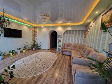 3 кімнатна квартира, вул. Дніпровська