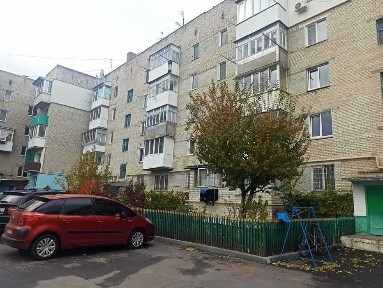 Продається 3 кімнатна квартира у м. Калинівка 5827