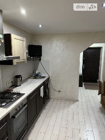 Продаж 3-кім. квартири на вул. Лозовецькій