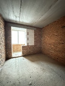 Однушка біля набережної