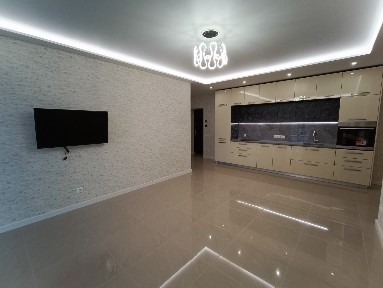 Продаж 3-к з ремонтом на Грушевского!