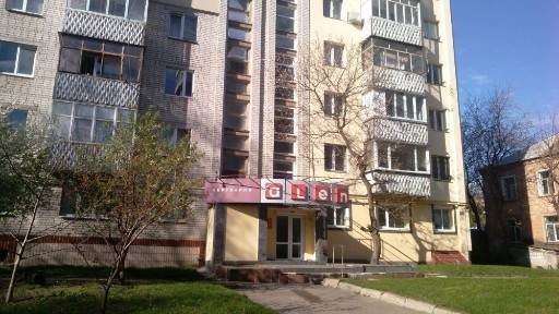 Вбудоване приміщення 75 кв. м вільного призначення вул. Гоголя