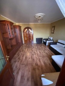 Продам 3к квартиру (9842)