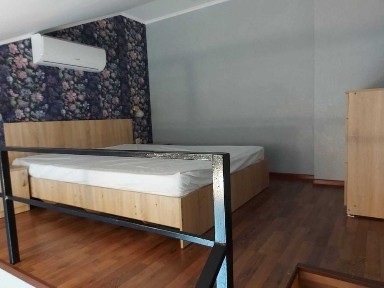 Продам двухуровневую квартиру по ул. Богдана Хмельницкого 12-А