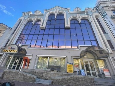 Продається об'єкт комерційної нерухомості в центрі Черкас