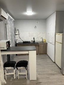 Здам однокімнатну квартиру студію подобово