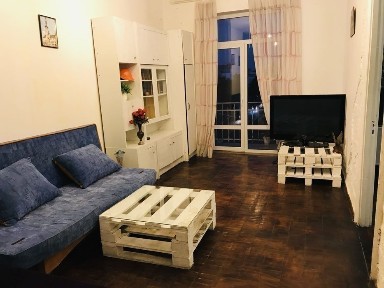 Продам 2-кімнатну квартиру на проспекті Миру