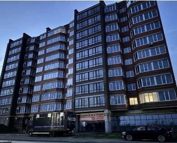 Продаж однокімнатної на Петровського41