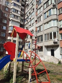 Продаж 3 х кімнатної квартири на Перемозі з ремонтом