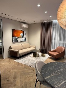 5000$ Маккейна 1-Б Французький квартал2 Ніхтонежив Генератор 5000$