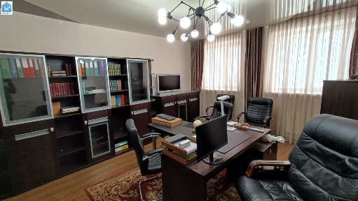 Київ Нивки вул Мрії 1б