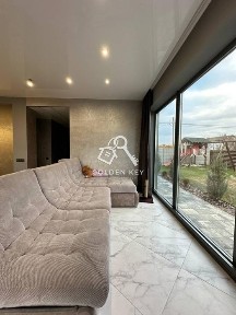 Продаж новобудови біля Зарічного