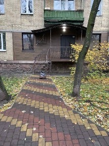 Продаж нежитлового приміщення 50 кв. м просп. Воскресенський (Перова)