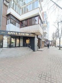 Продам Сталинку на проспекте Карла Маркса в историческом центре города