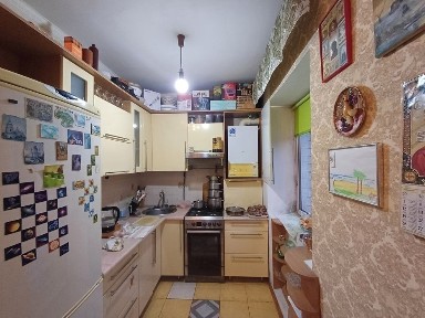 Продаю 3кім. кв з меблями