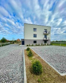 Продаж двокімнатної квартири