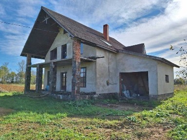 Прод-ся будинок з гаражем в с Цуцилів-20 км від Франківська
