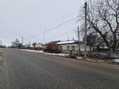 Частина будинку в м. Мена