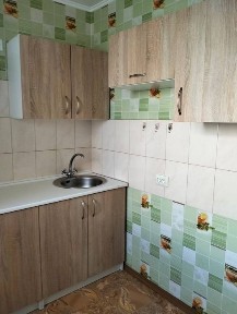 Увага ! Продаж найкрашоі 1к з капремонтом в цегляному будинку !