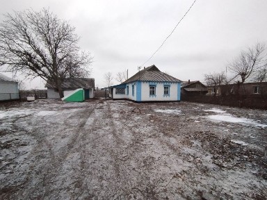 Жилий будинок поблизу річки! 25 соток. Все готово до оформлення! Торг!