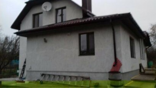 Продаж будинку на 8 сотках землі